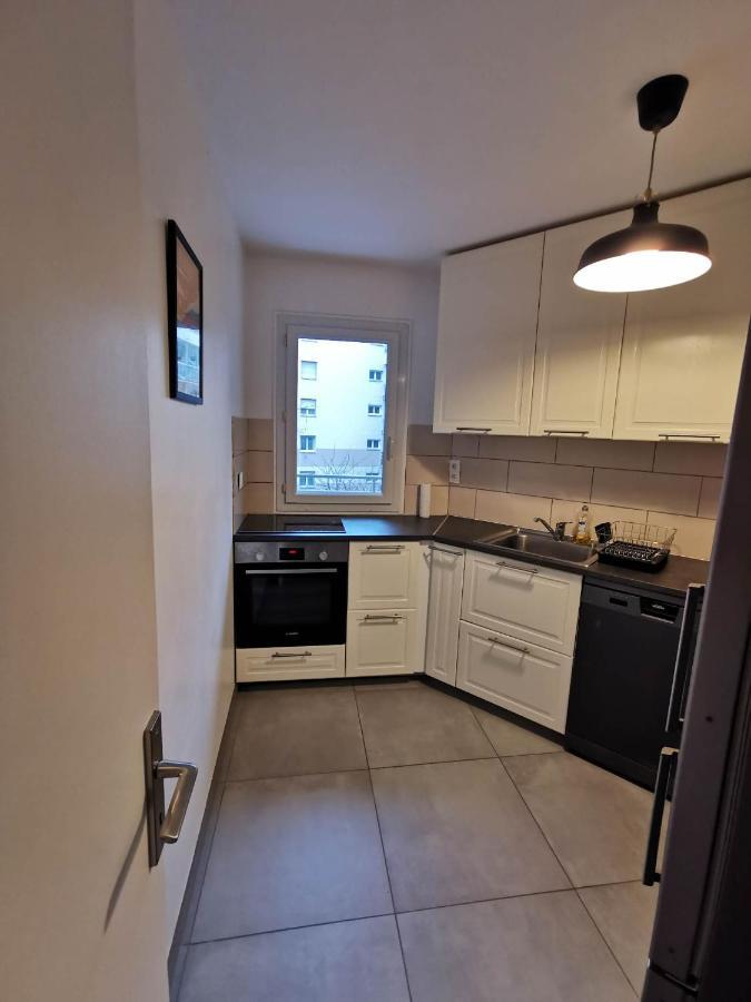 Appartement Proche Disneyland & Paris - 20 Minutes - Proche Gare Rer Ноазиел Екстериор снимка